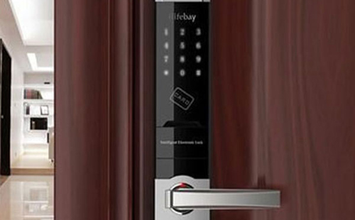 天山24小时上门开锁公司