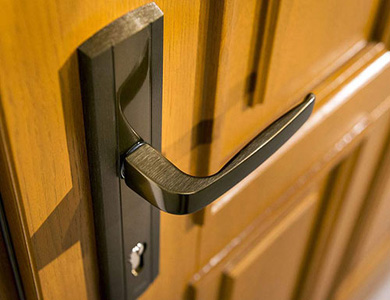 天山24小时上门开锁公司